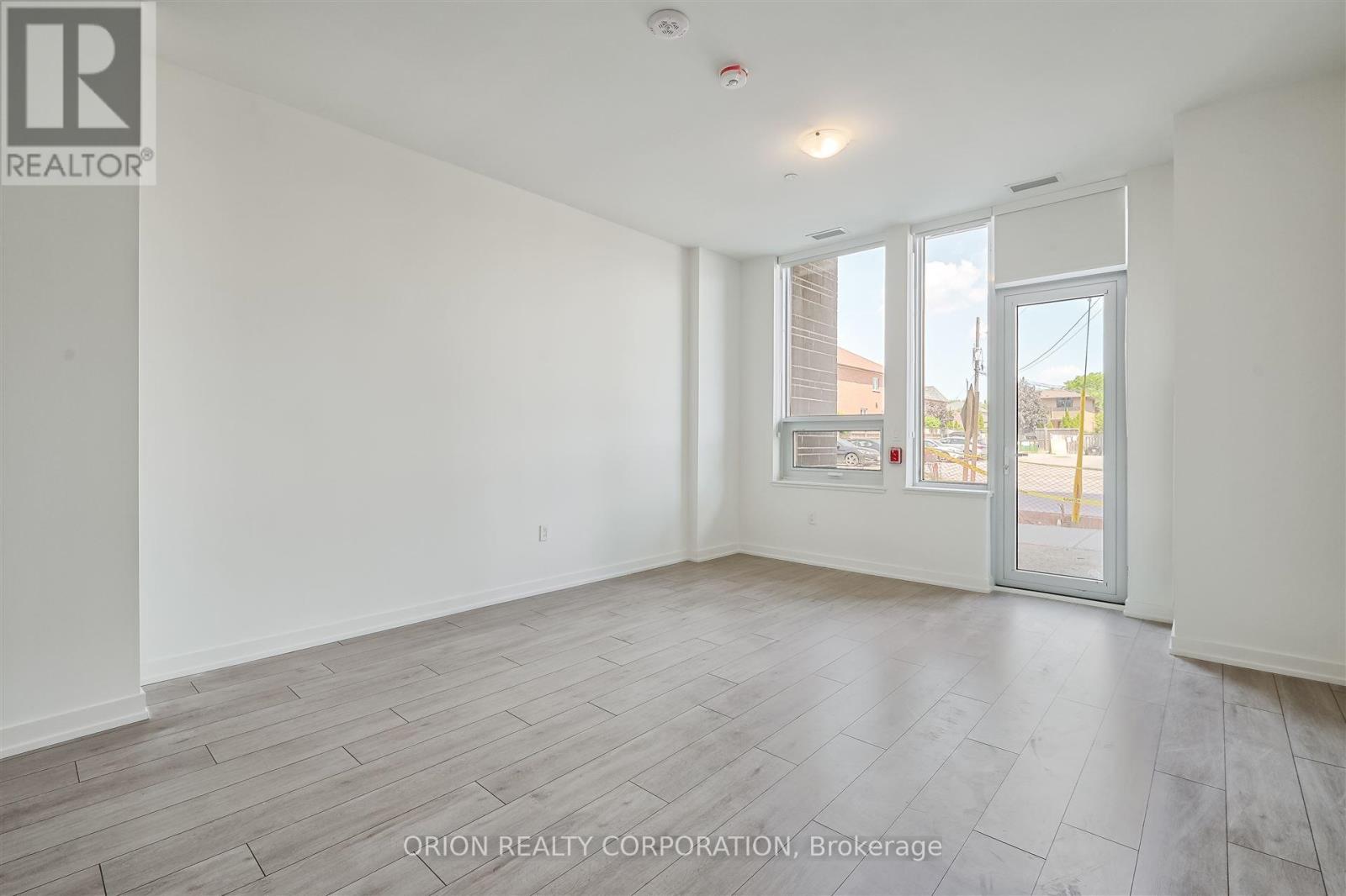 110 - 556 Marlee Avenue, Toronto, Ontario  M6B 0B1 - Photo 17 - W12307994
