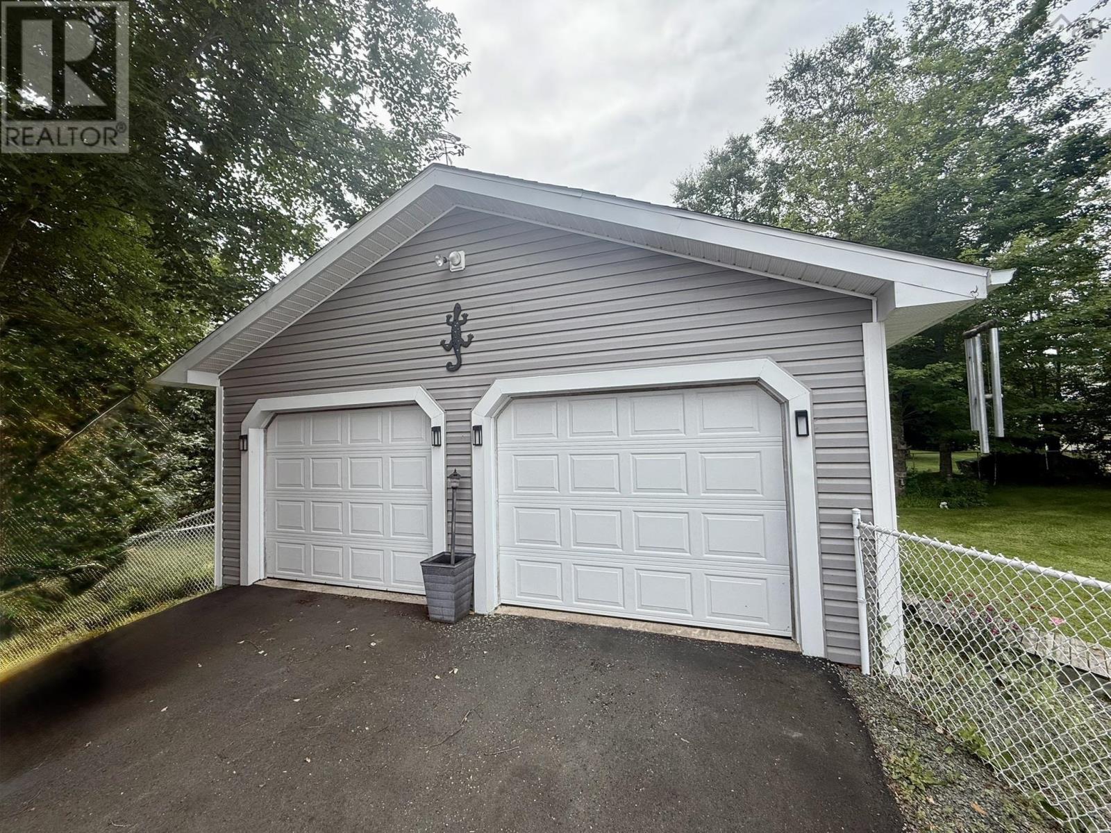 23 Silverwood Drive, Valley, Nova Scotia  B6L 4J1 - Photo 2 - 202518227