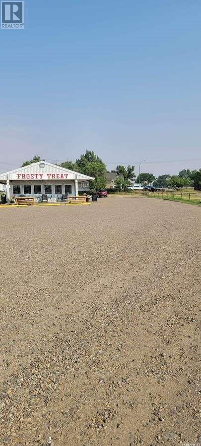 925 5th Avenue W, Shaunavon, Saskatchewan  S0N 2M0 - Photo 8 - SK013808