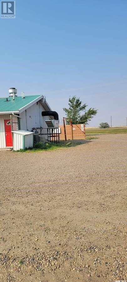 925 5th Avenue W, Shaunavon, Saskatchewan  S0N 2M0 - Photo 9 - SK013808
