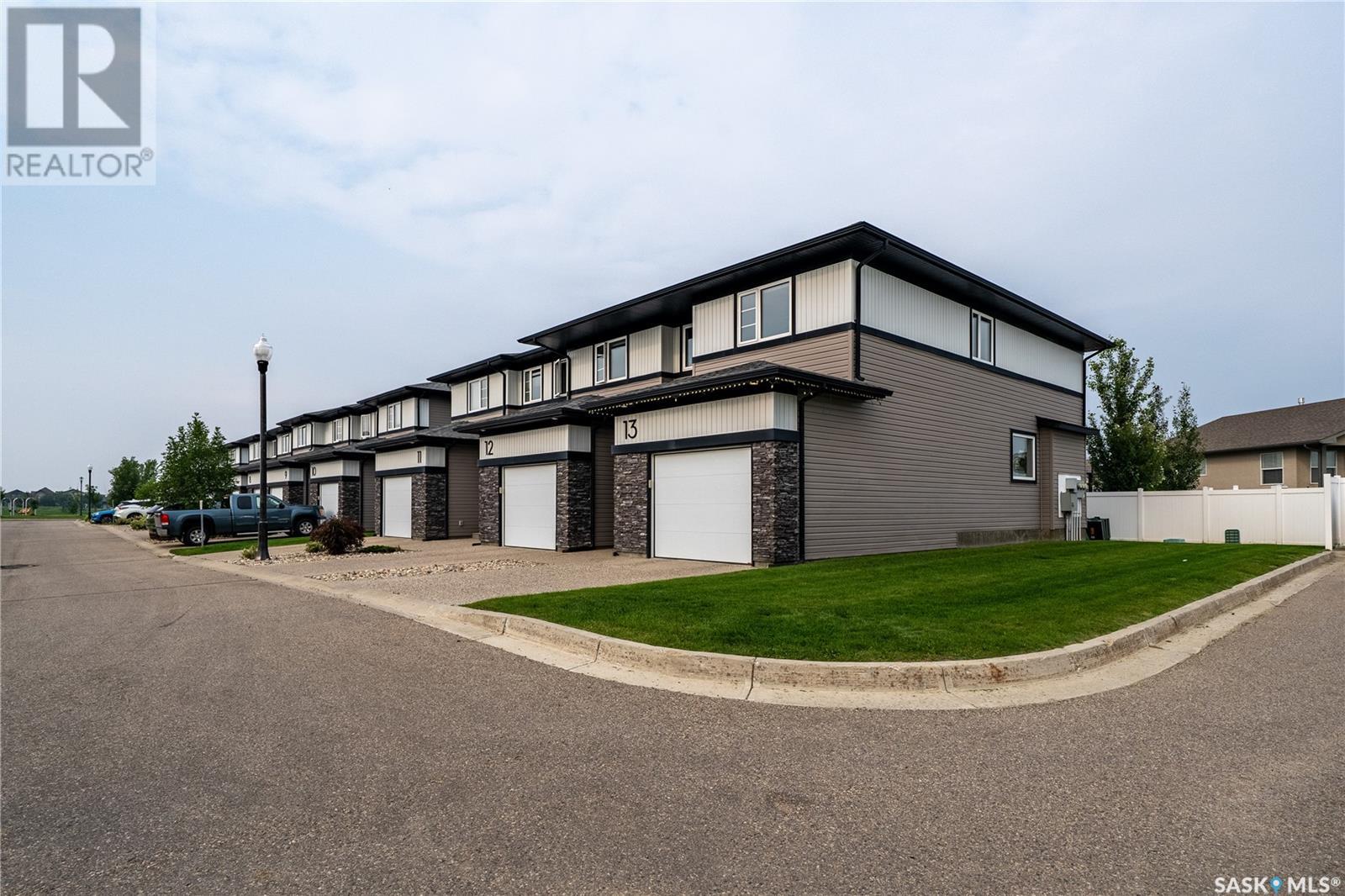 Property at 13 5301 BEACON DRIVE image 2