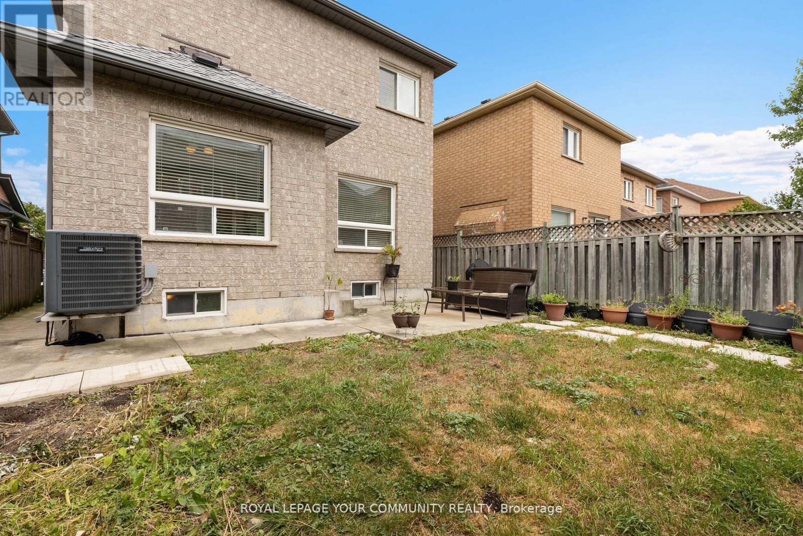 Property at 299 DISCOVERY TRAIL image 4