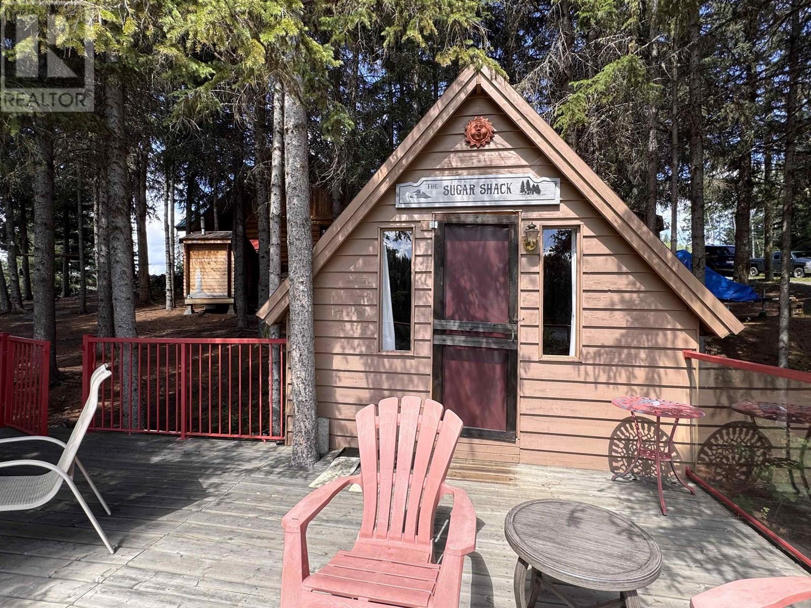 8494 Gerald Crescent, 100 Mile House, British Columbia  V0K 1E0 - Photo 33 - R2978152