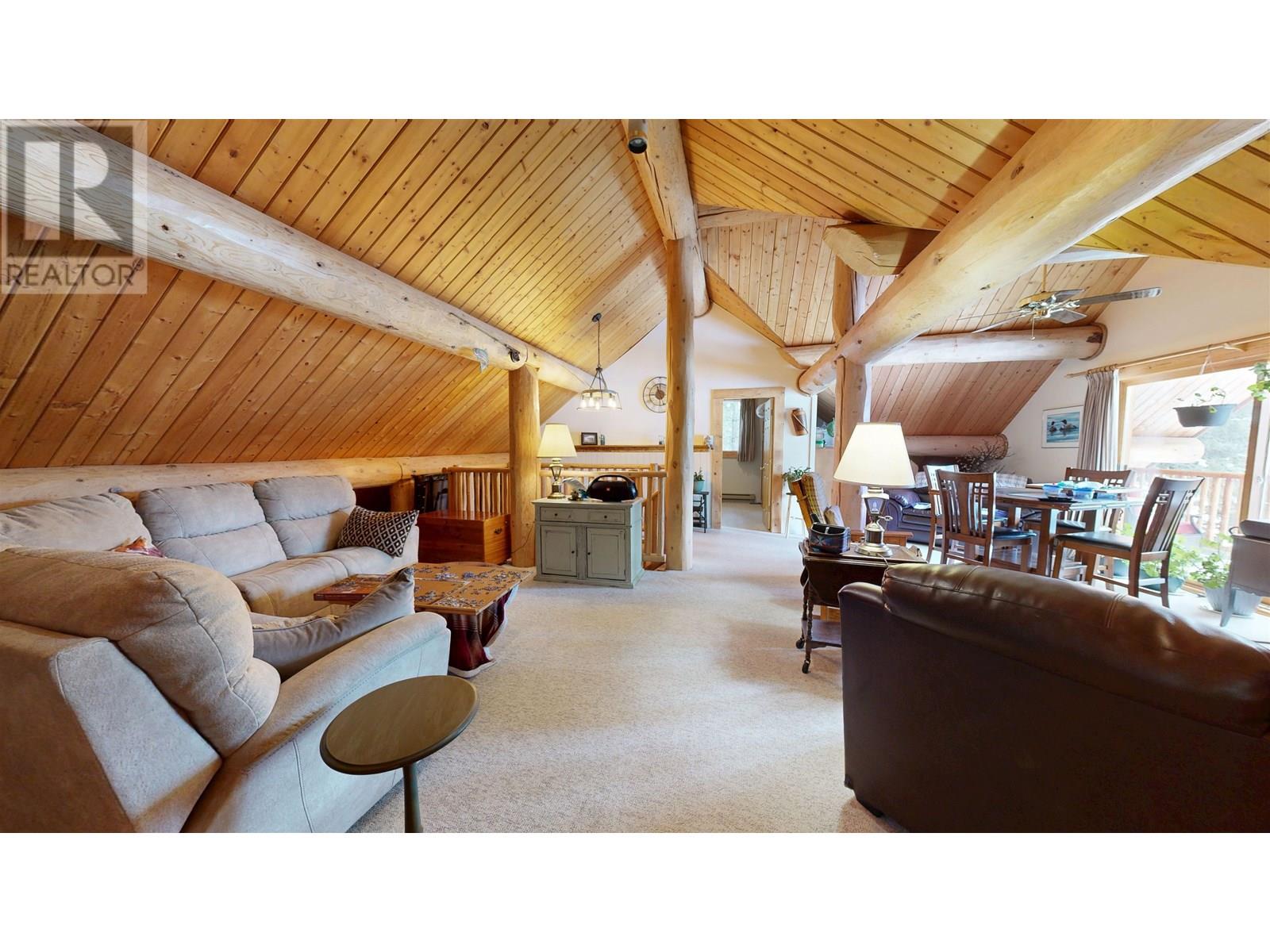 8494 Gerald Crescent, 100 Mile House, British Columbia  V0K 1E0 - Photo 25 - R2978152