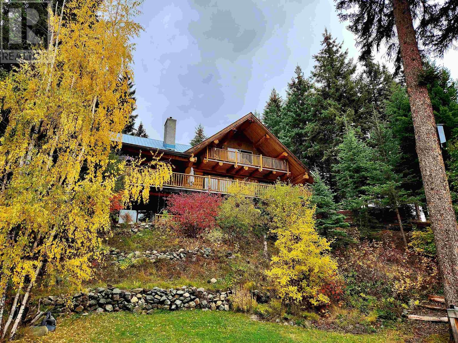 8494 Gerald Crescent, 100 Mile House, British Columbia  V0K 1E0 - Photo 39 - R2978152