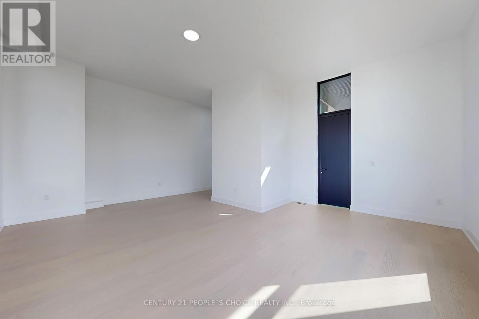 14 Sugarbush Court, Halton Hills, Ontario  L7G 4S7 - Photo 20 - W12308048