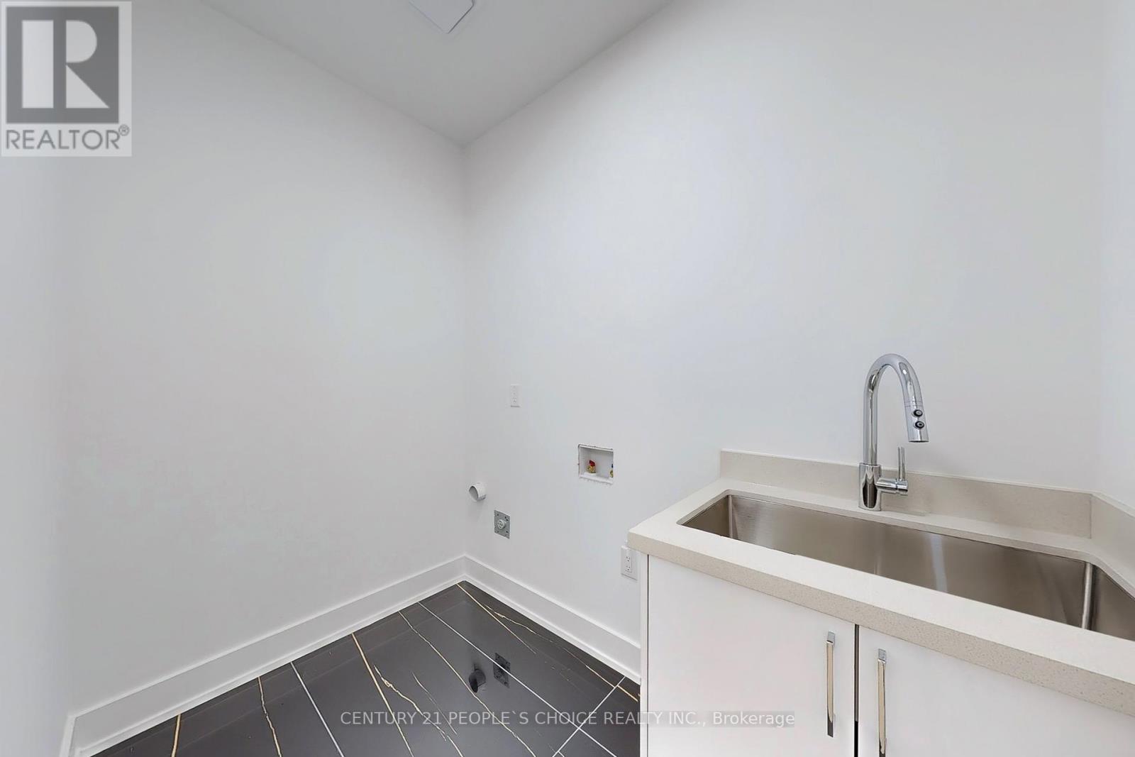 14 Sugarbush Court, Halton Hills, Ontario  L7G 4S7 - Photo 40 - W12308048