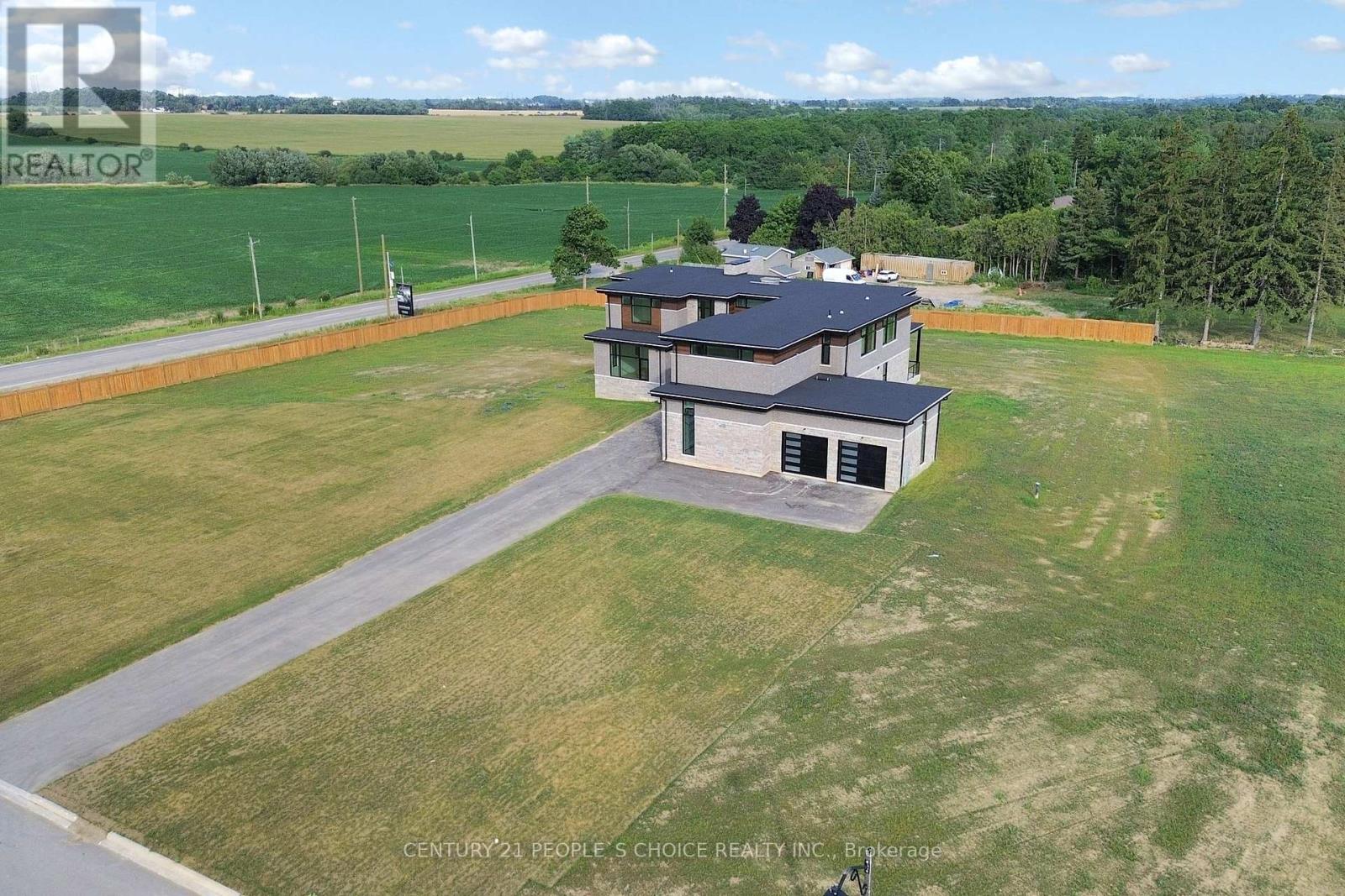 14 Sugarbush Court, Halton Hills, Ontario  L7G 4S7 - Photo 46 - W12308048