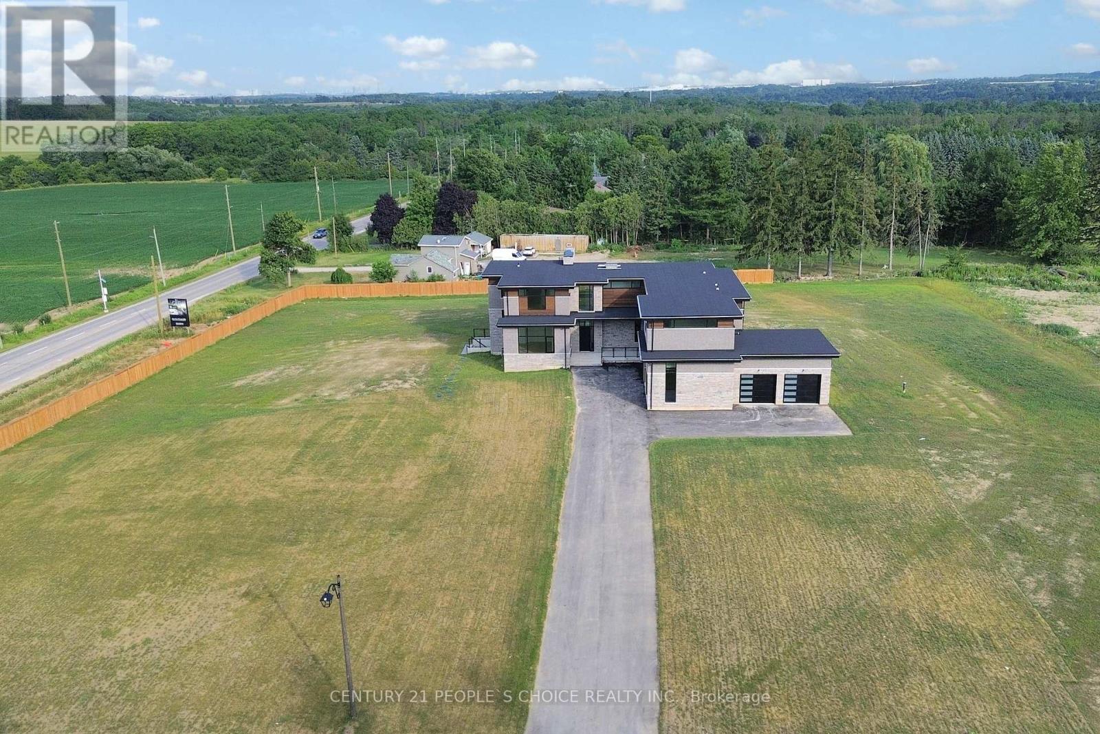 14 Sugarbush Court, Halton Hills, Ontario  L7G 4S7 - Photo 47 - W12308048