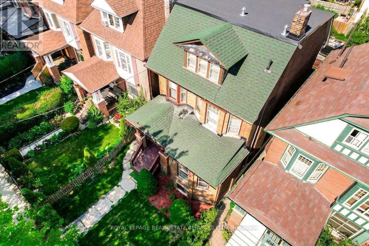 301 - 31 Tyndall Avenue, Toronto, Ontario  M6K 2E9 - Photo 2 - W12308102