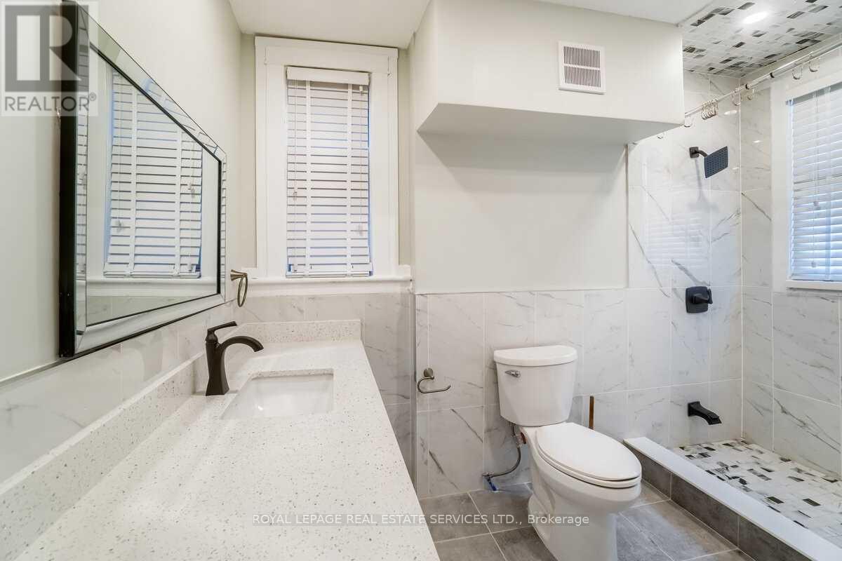301 - 31 Tyndall Avenue, Toronto, Ontario  M6K 2E9 - Photo 23 - W12308102