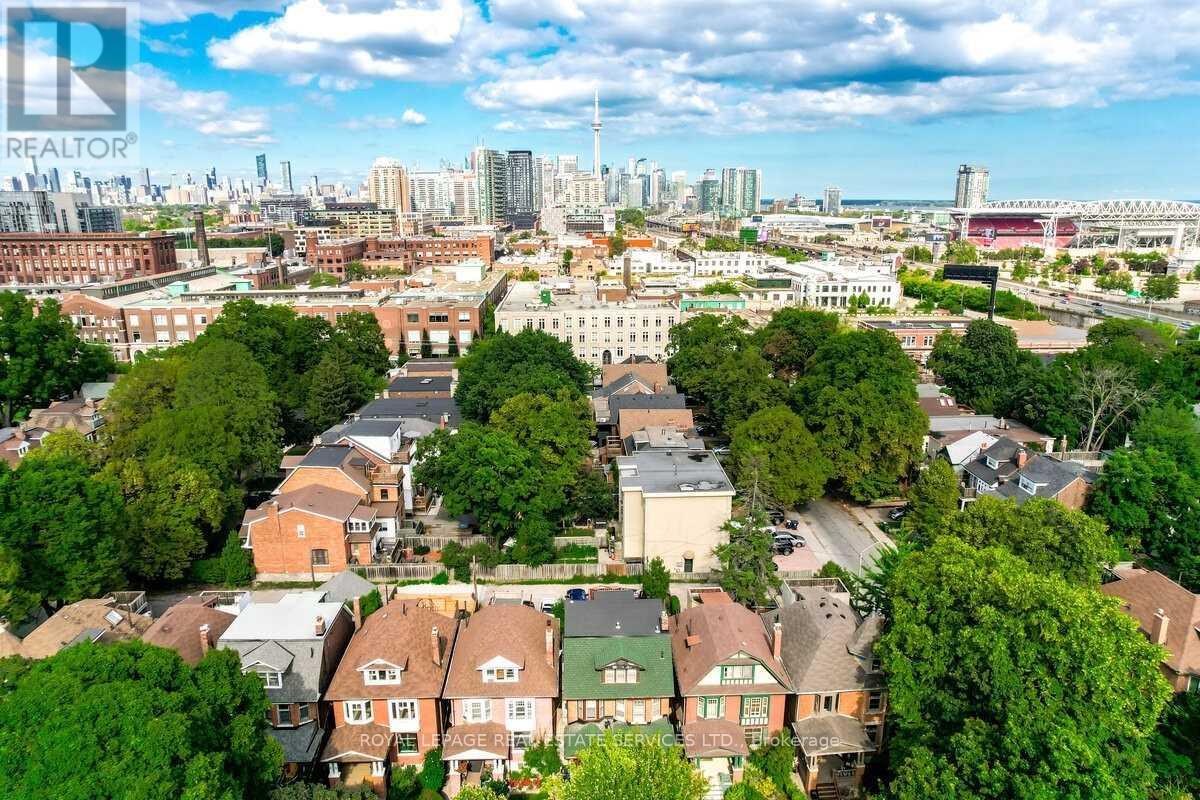 301 - 31 Tyndall Avenue, Toronto, Ontario  M6K 2E9 - Photo 40 - W12308102