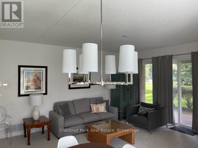 684 Johnston Park Avenue, Collingwood, Ontario  L9Y 5C7 - Photo 9 - S12308132