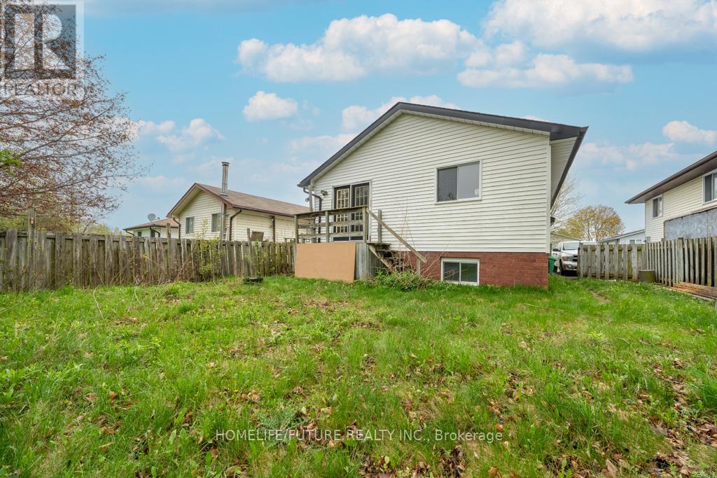 453 Crystal Drive, Peterborough South, Ontario  K9J 8L3 - Photo 29 - X12308027