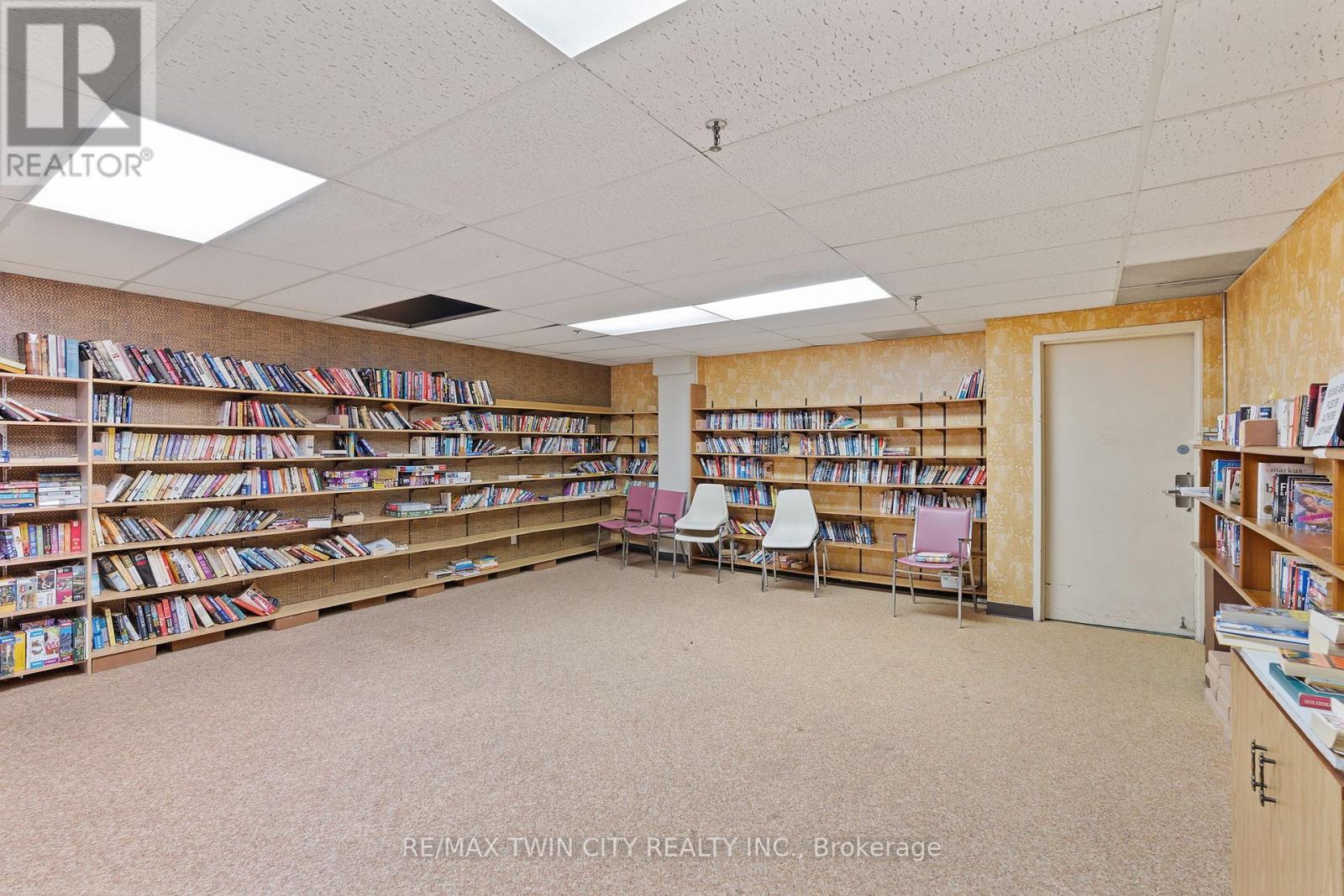 611 - 225 Harvard Place Avenue E, Waterloo, Ontario  N2J 4H4 - Photo 46 - X12308088