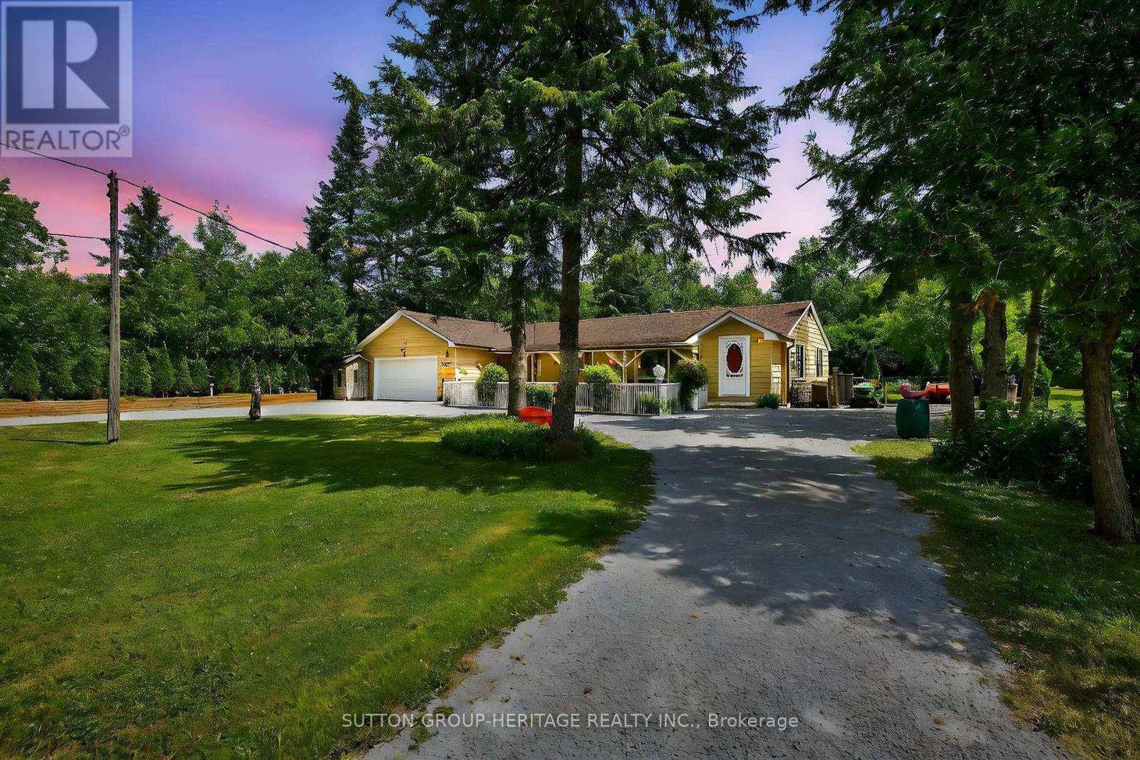 22665 Lakeridge Road, Brock, Ontario  L0E 1E0 - Photo 1 - N12308172