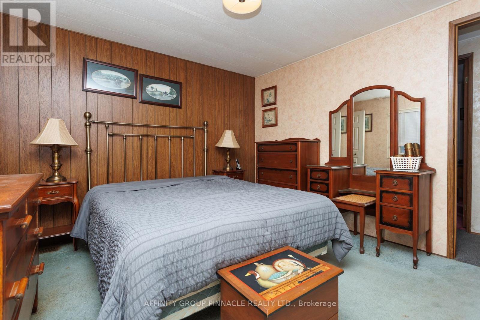 15 Circle Drive, Kawartha Lakes, Ontario  K9V 0H7 - Photo 29 - X12308174