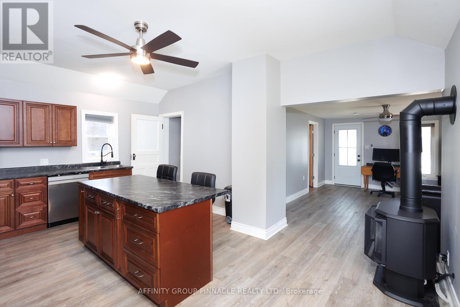 190 Main Street, Kawartha Lakes, Ontario  K0M 1A0 - Photo 10 - X12308184