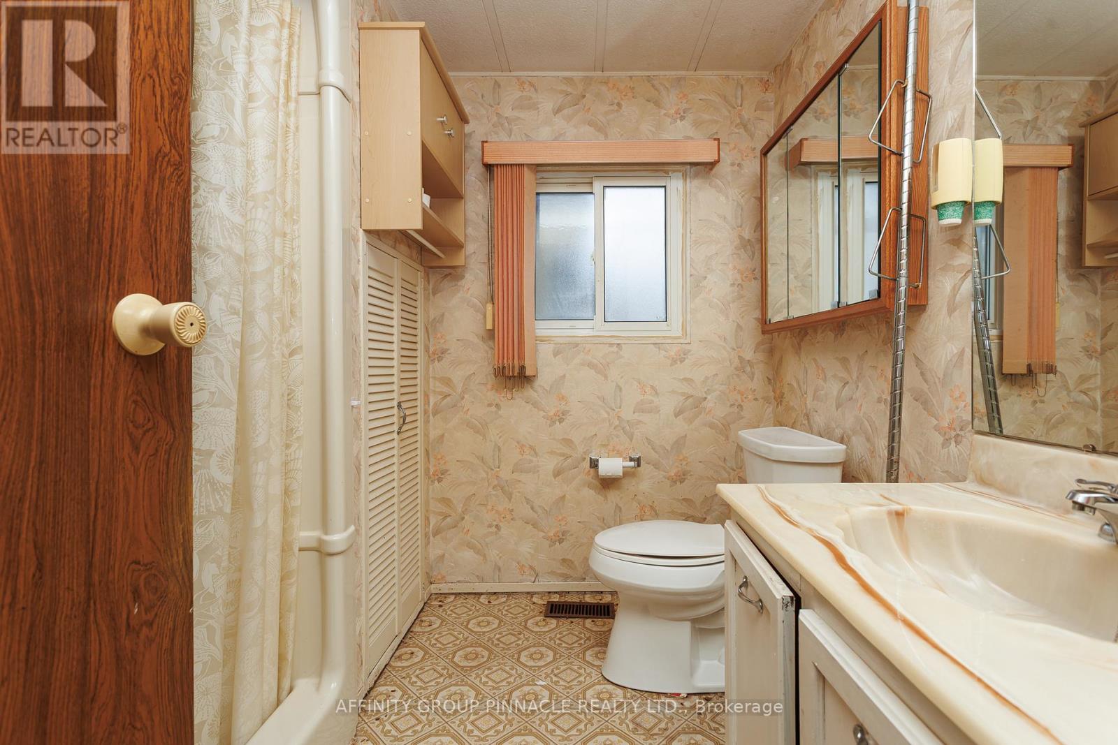 15 Circle Drive, Kawartha Lakes, Ontario  K9V 0H7 - Photo 26 - X12308174