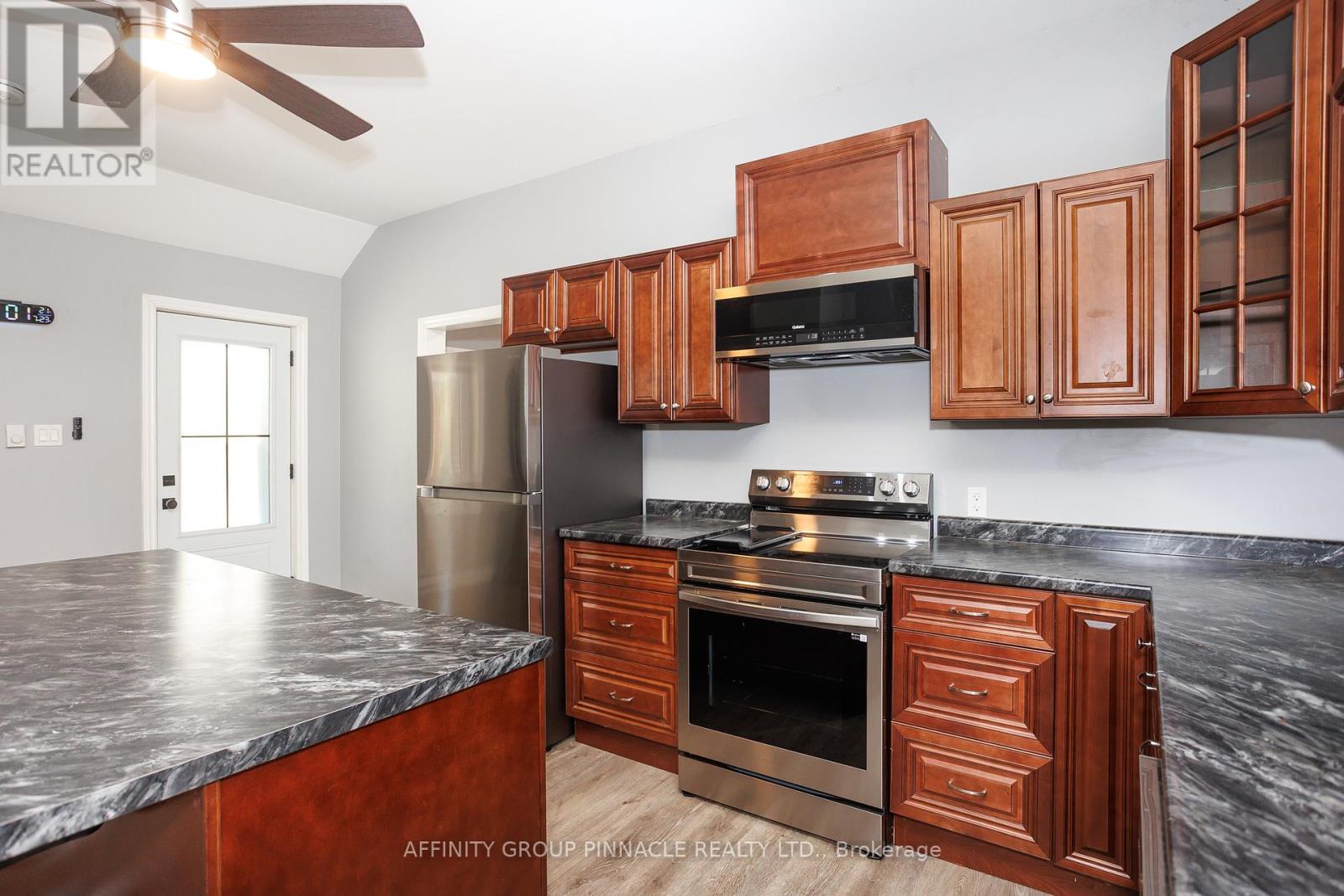 190 Main Street, Kawartha Lakes, Ontario  K0M 1A0 - Photo 14 - X12308184