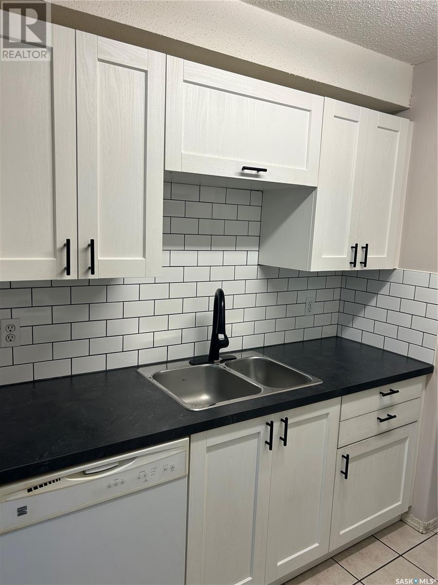 Property at 1211 425 115th STREET E image 2