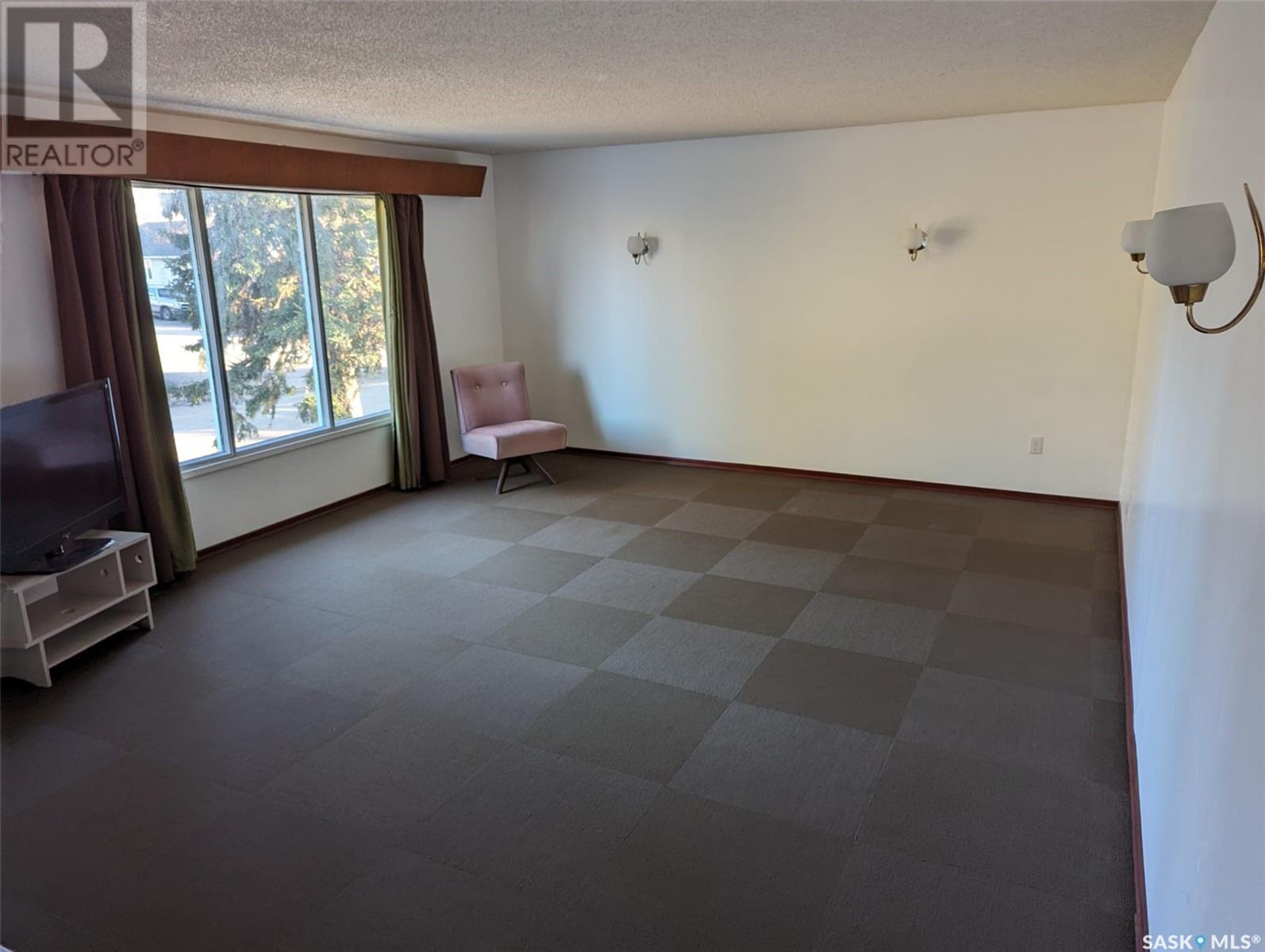 415 1st Avenue, Turtleford, Saskatchewan  S0M 2Y0 - Photo 6 - SK013802