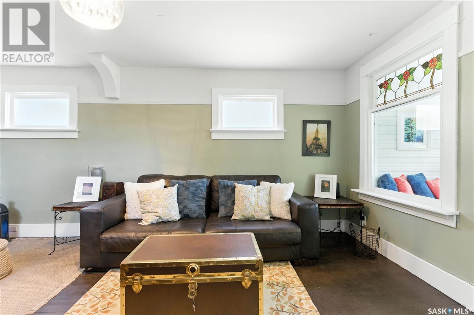 Property at 923 I AVENUE S image 5
