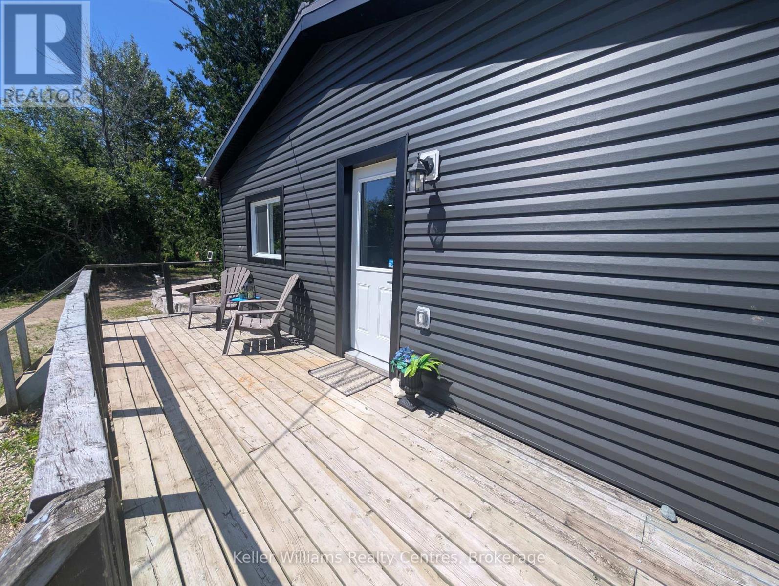 23 Stokes Bay Road, Northern Bruce Peninsula, Ontario  N0H 1W0 - Photo 8 - X12306030