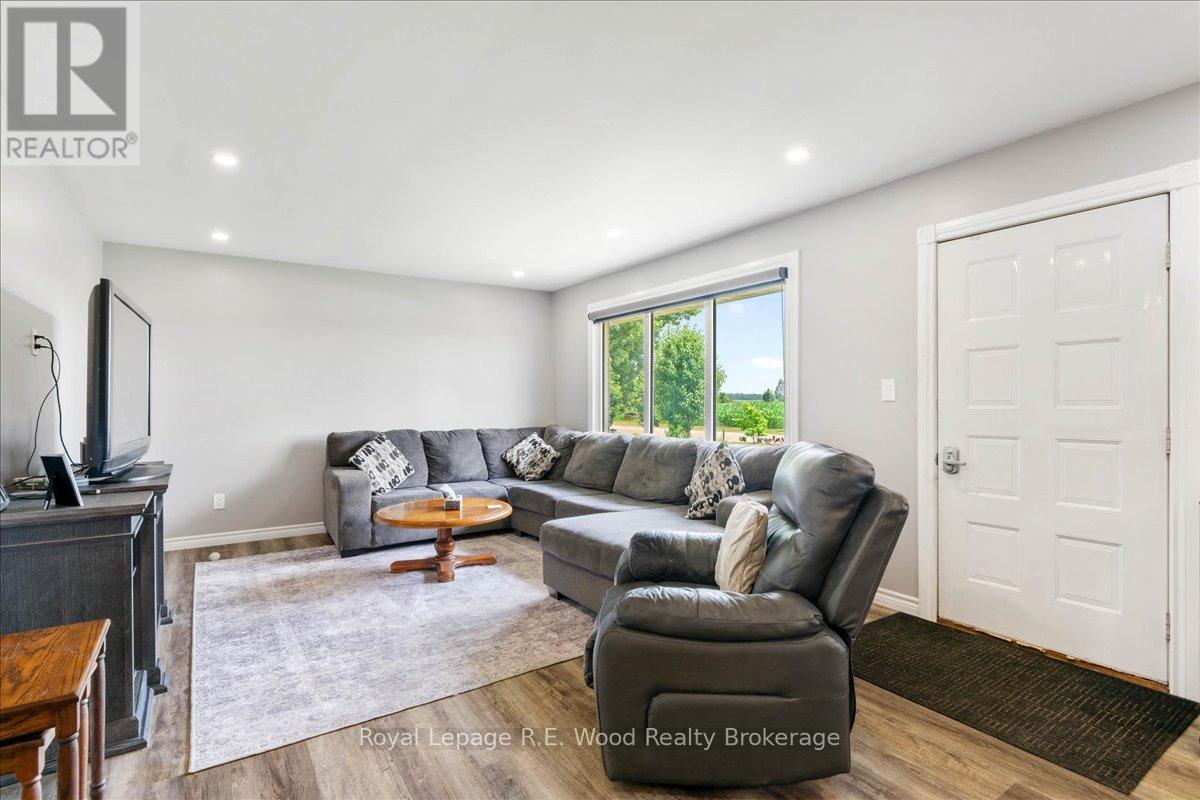 383731 Salford Road, South-West Oxford, Ontario  N0J 1W0 - Photo 34 - X12308219