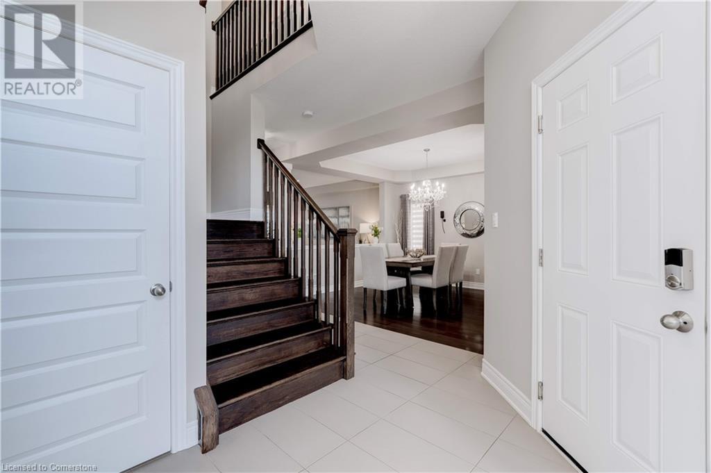 Property at 13 BIGGAR Crescent image 4