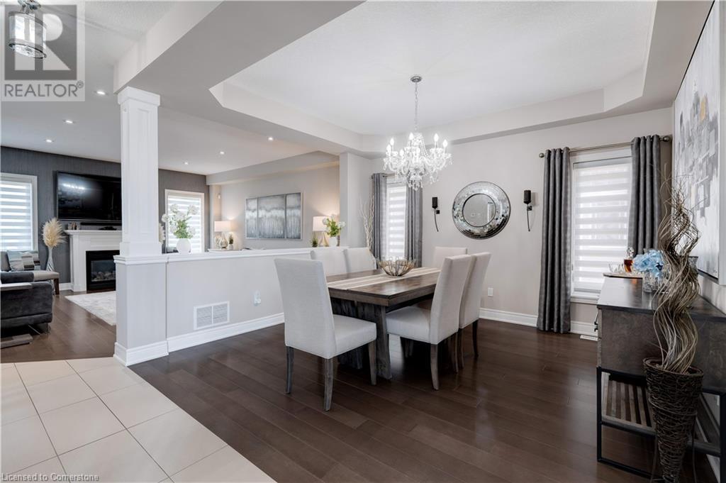 Property at 13 BIGGAR Crescent image 5