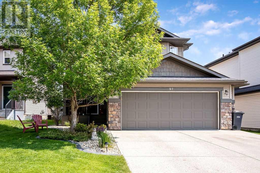 Property at 97 Drake Landing Crescent image 1