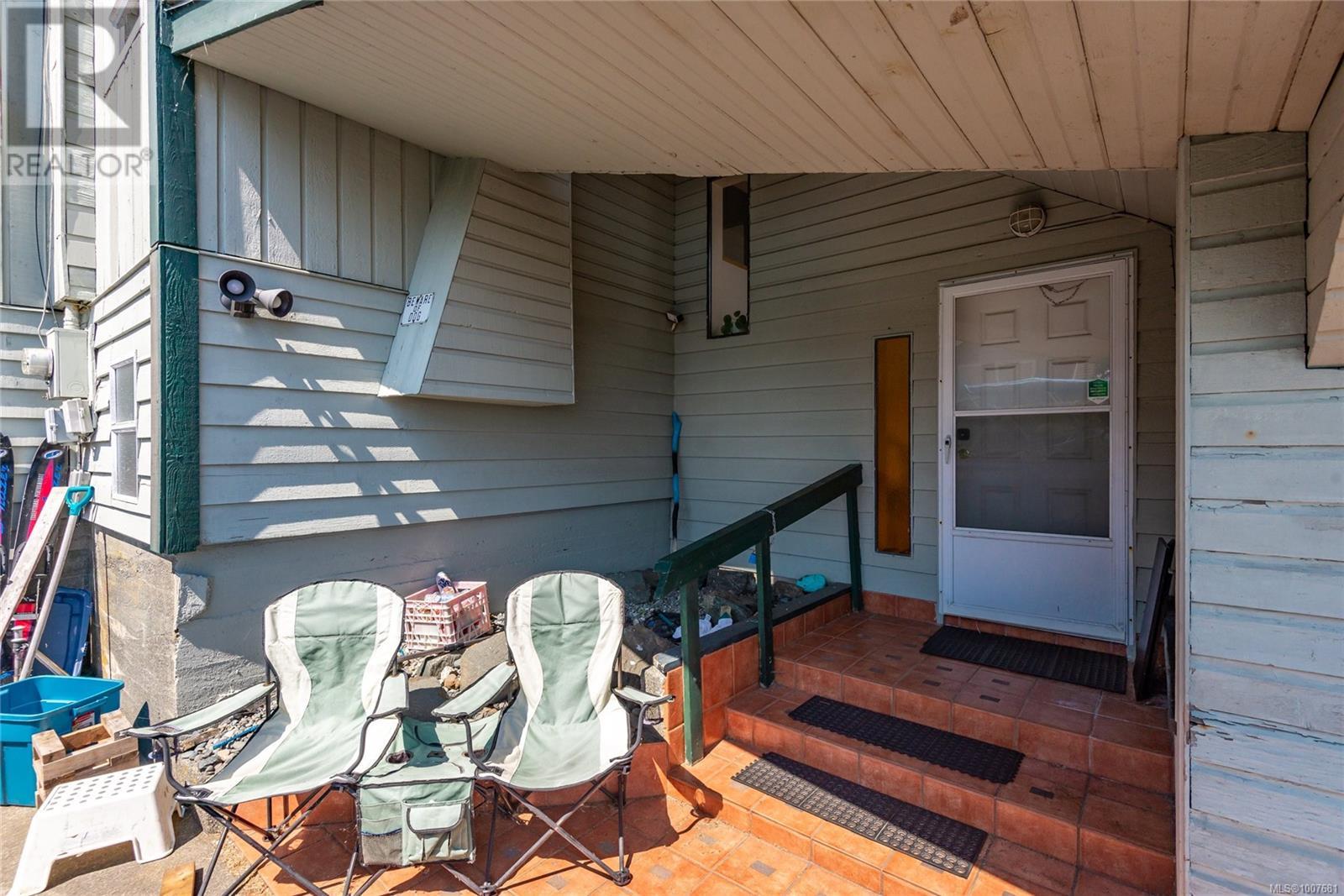 2890 Island Hwy S, Campbell River, British Columbia  V9W 1C8 - Photo 10 - 1007681