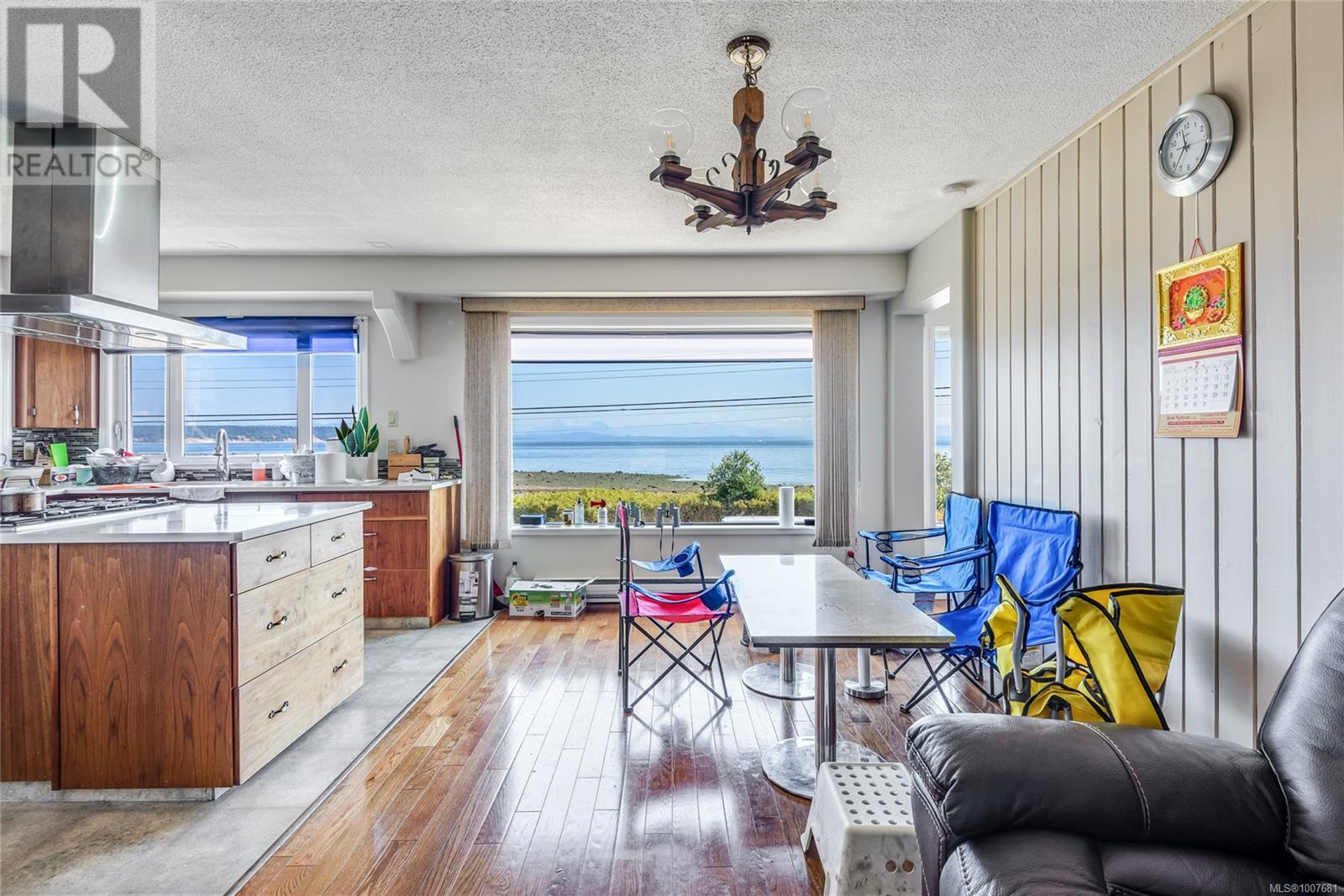 2890 Island Hwy S, Campbell River, British Columbia  V9W 1C8 - Photo 6 - 1007681