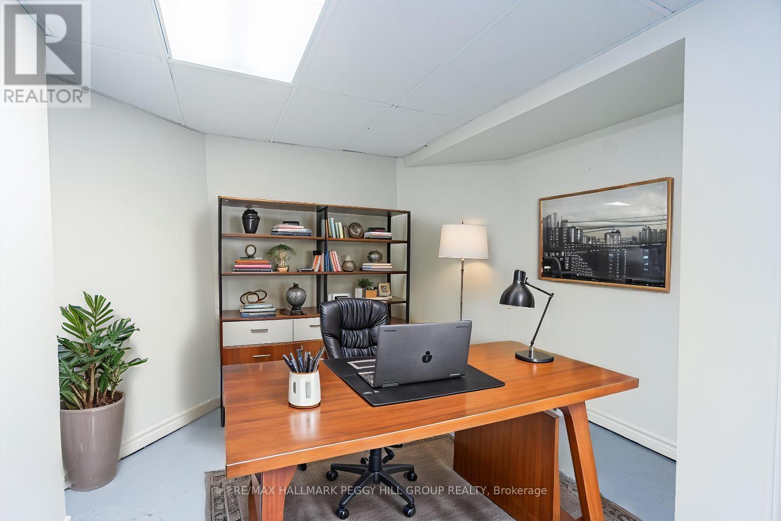 36 Ford Street, Barrie, Ontario L4N 7J4 - Photo 19 - S12308179