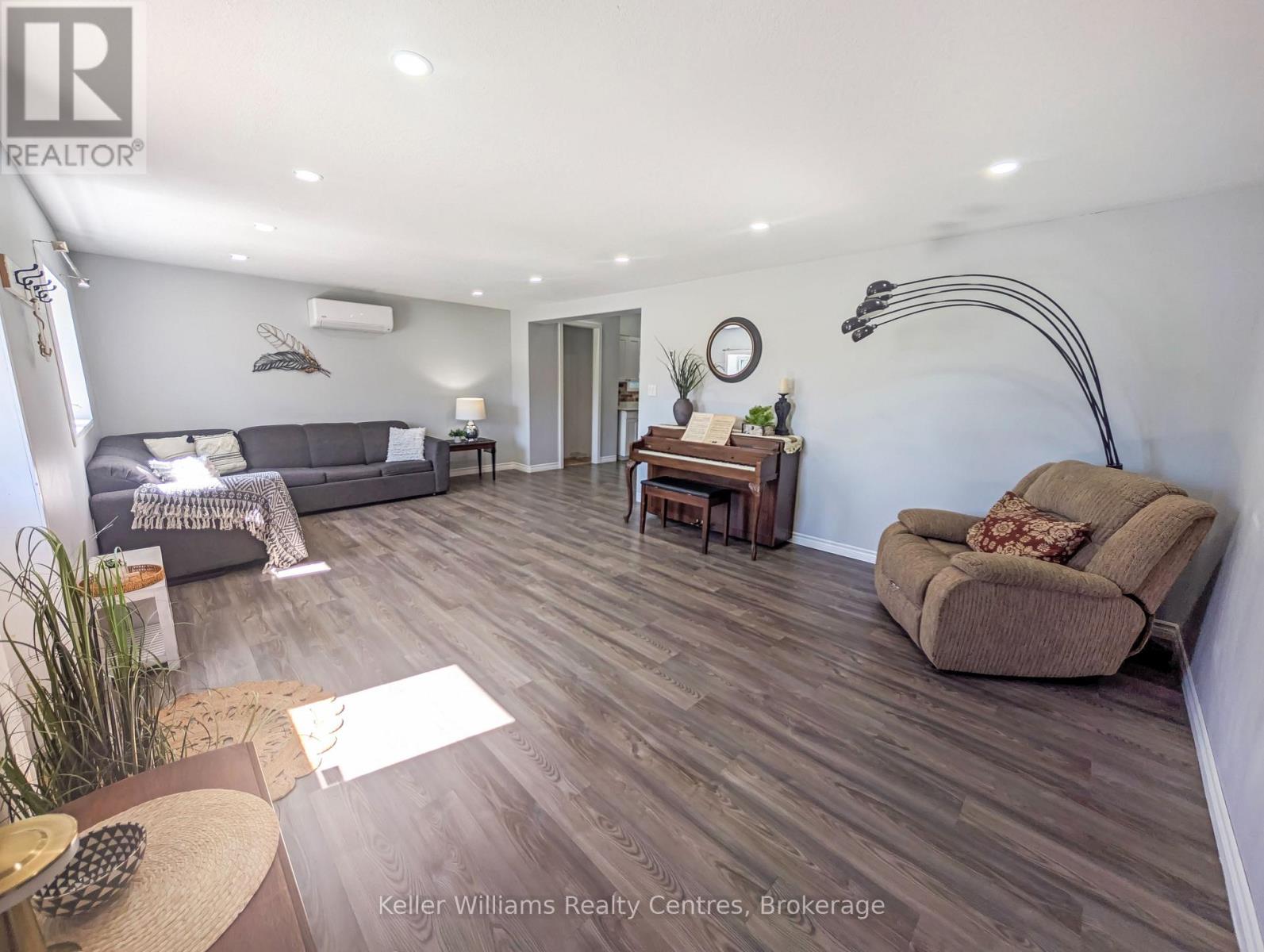 23 Stokes Bay Road, Northern Bruce Peninsula, Ontario  N0H 1W0 - Photo 11 - X12306029