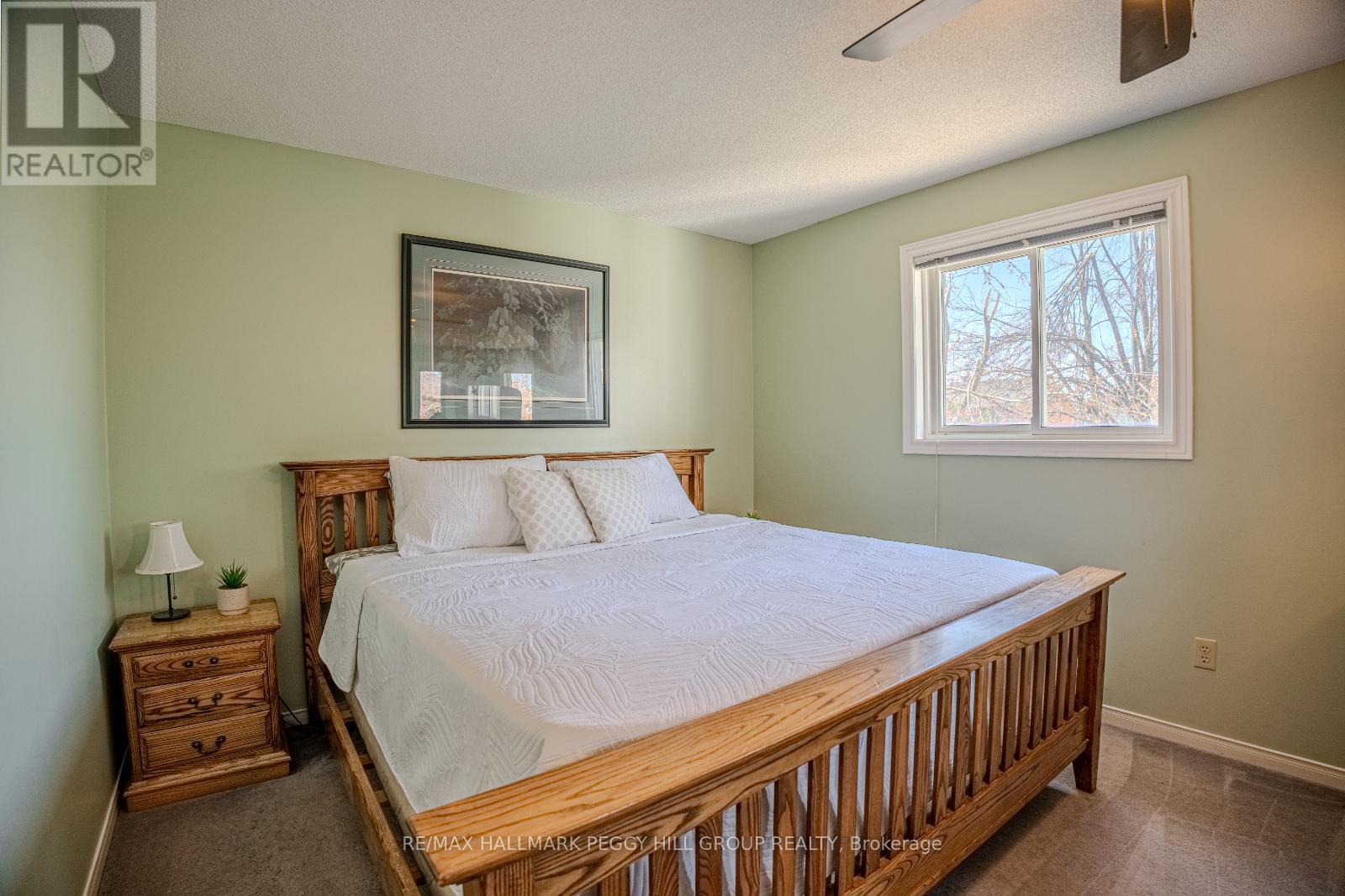 36 Ford Street, Barrie, Ontario L4N 7J4 - Photo 10 - S12308179