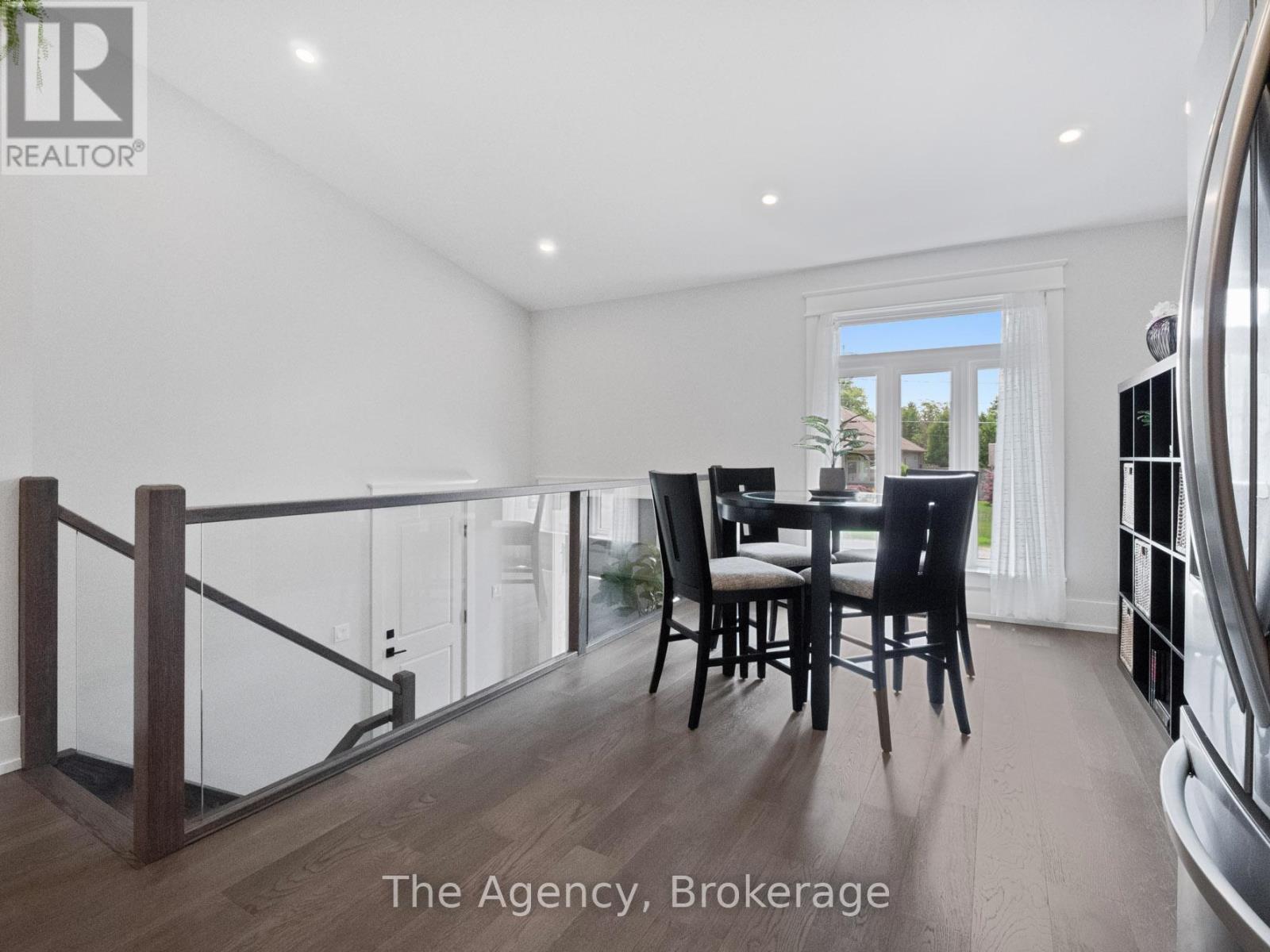 40 Topham Boulevard, Welland, Ontario  L3C 3G2 - Photo 17 - X12308264