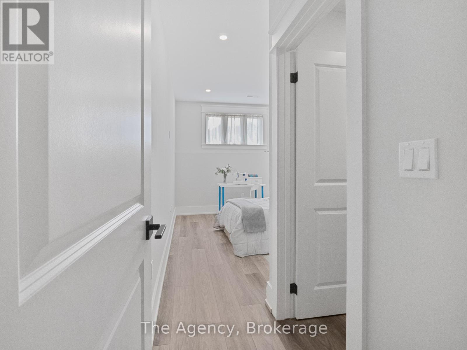 40 Topham Boulevard, Welland, Ontario  L3C 3G2 - Photo 28 - X12308264