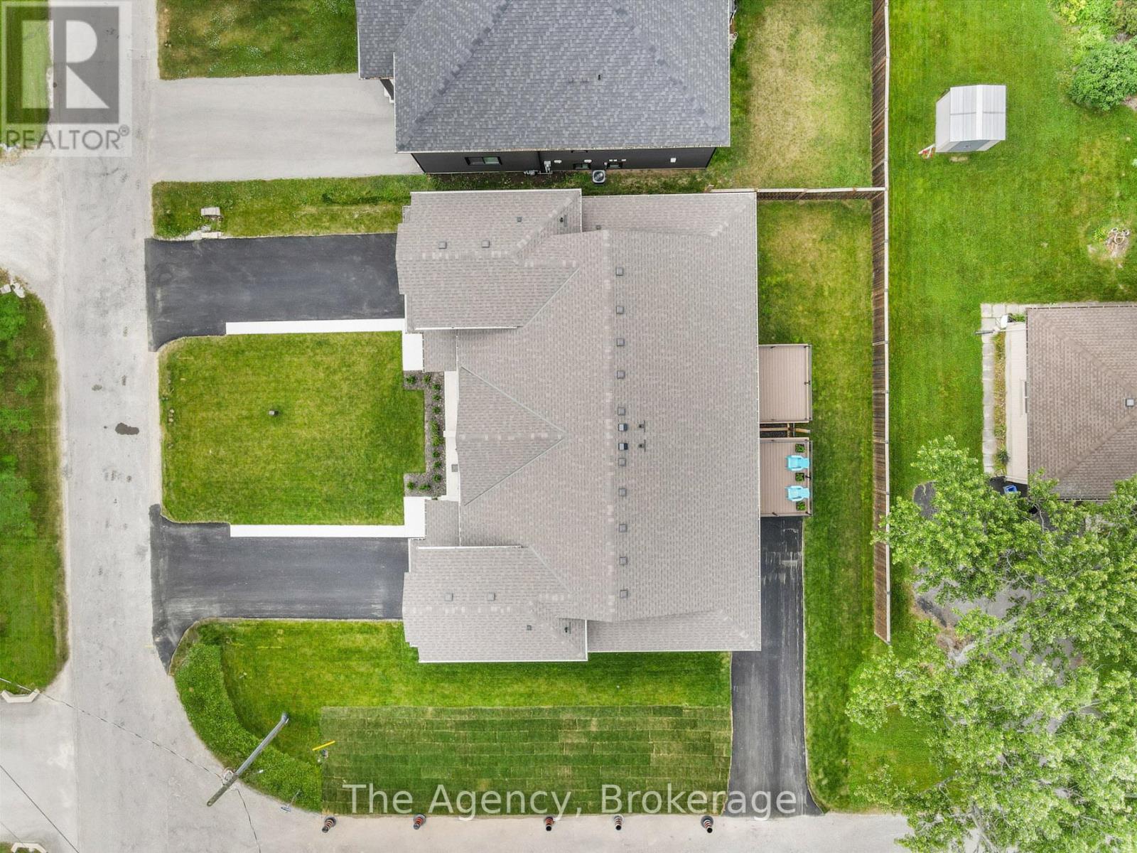40 Topham Boulevard, Welland, Ontario  L3C 3G2 - Photo 46 - X12308264