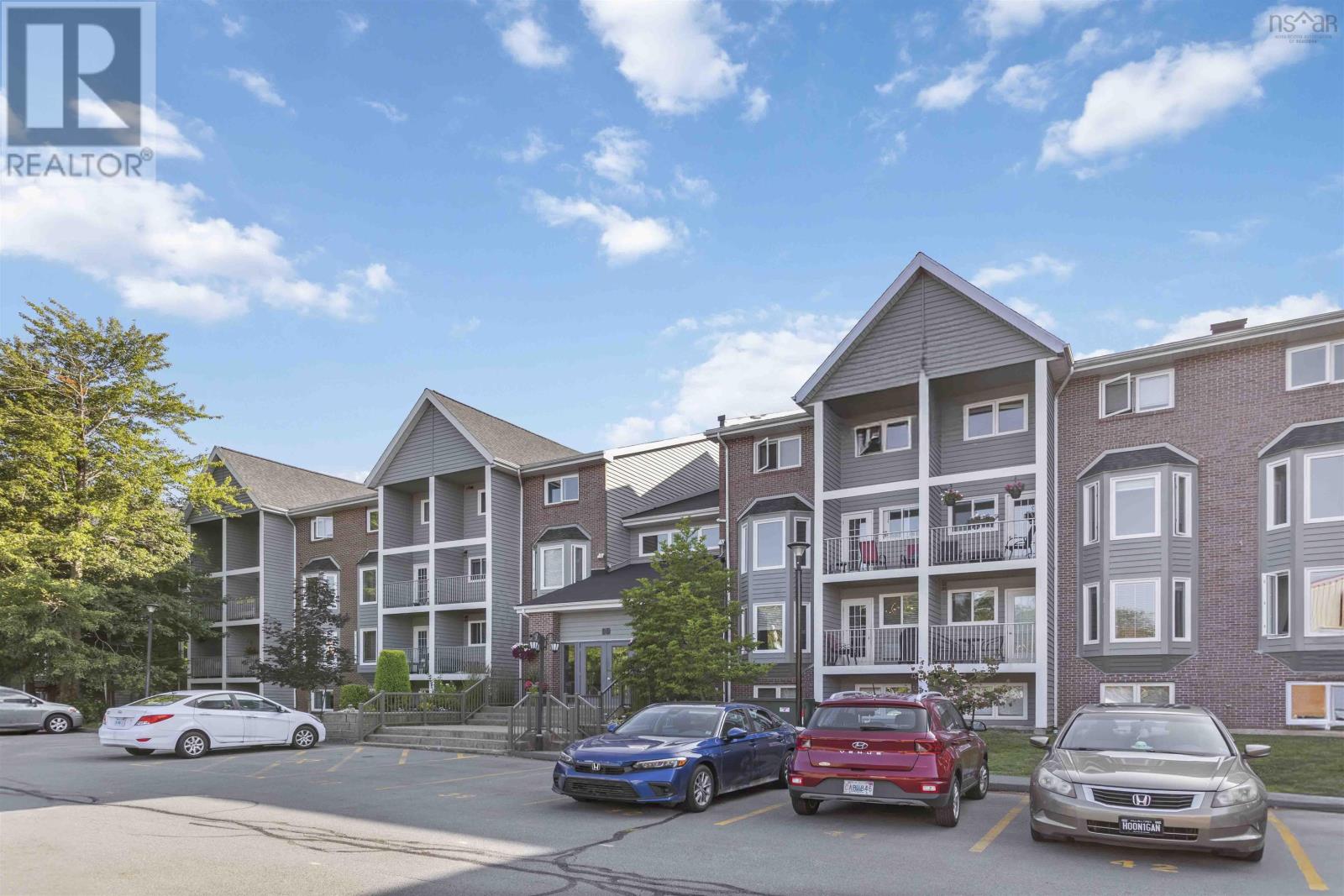 303 15 Knightsridge Drive, Halifax, Nova Scotia  B3M 3S9 - Photo 2 - 202518806