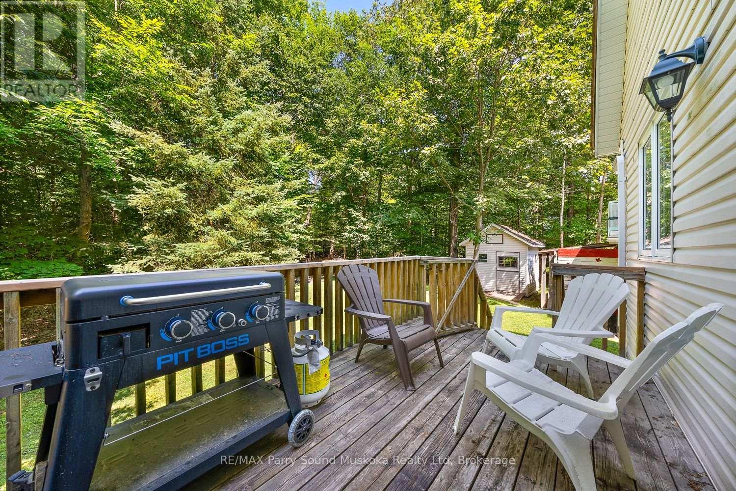 113 Bayview Drive, Carling, Ontario  P0G 1G0 - Photo 42 - X12308314