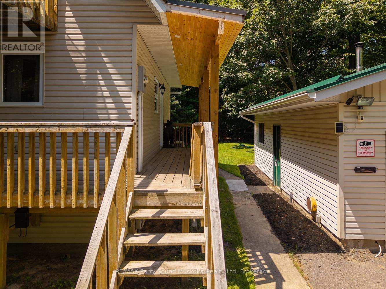113 Bayview Drive, Carling, Ontario  P0G 1G0 - Photo 5 - X12308314