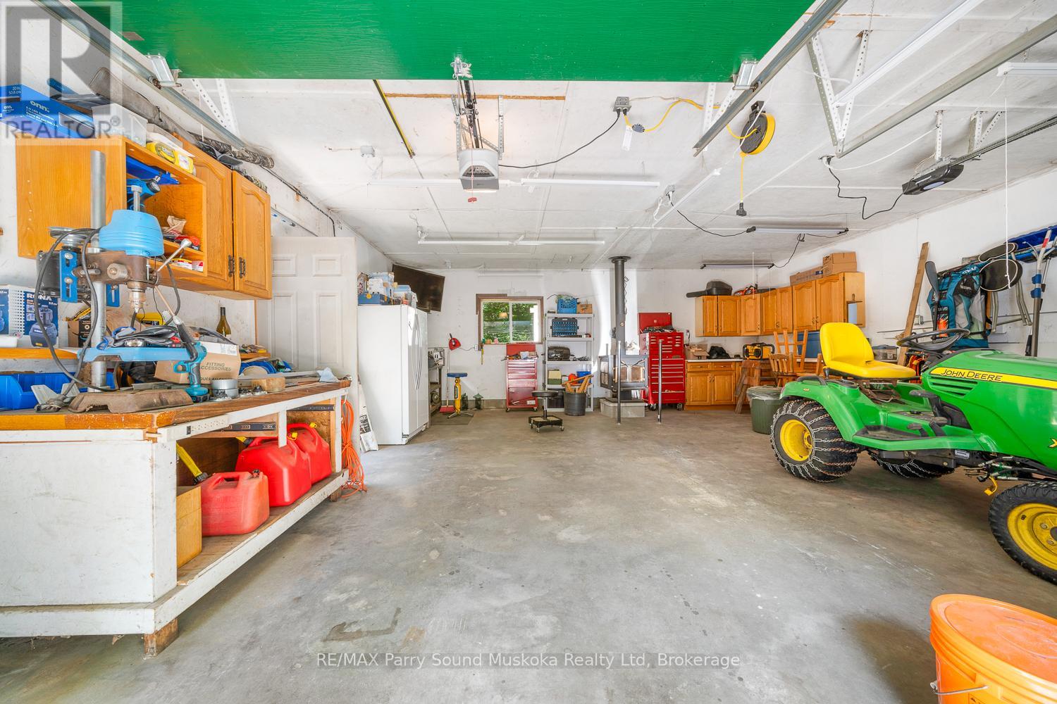 113 Bayview Drive, Carling, Ontario  P0G 1G0 - Photo 6 - X12308314
