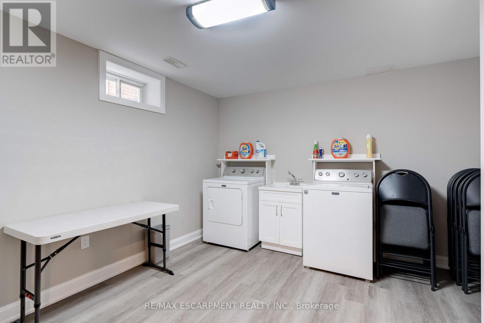 13 Biggar Crescent, Grimsby, Ontario  L3M 0E5 - Photo 36 - X12308191