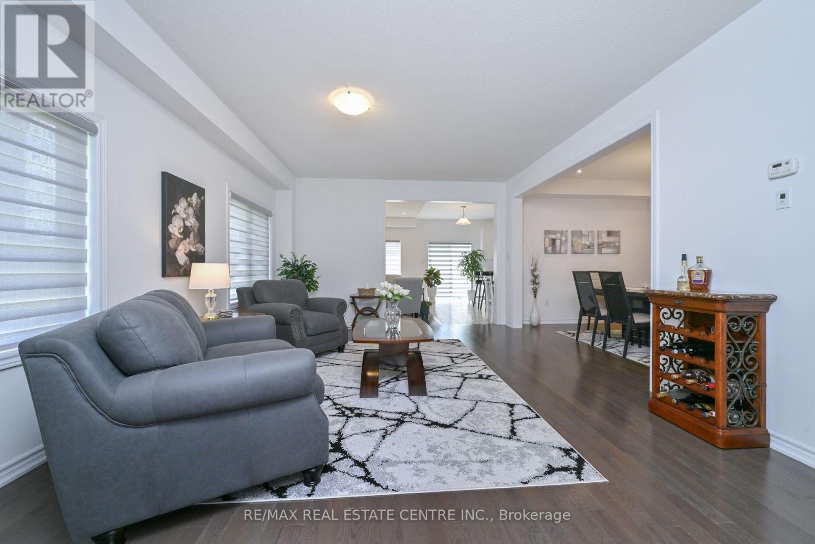 Property at 166 SEELEY AVENUE image 4