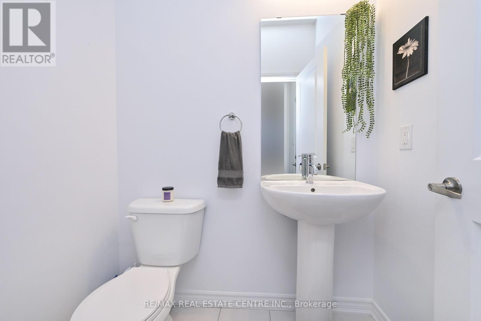 166 Seeley Avenue, Southgate, Ontario  N0C 1B0 - Photo 17 - X12308196