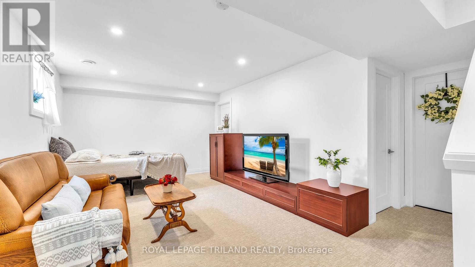 16 - 231 Callaway Road, London North, Ontario N6G 0M3 - Photo 21 - X12308232