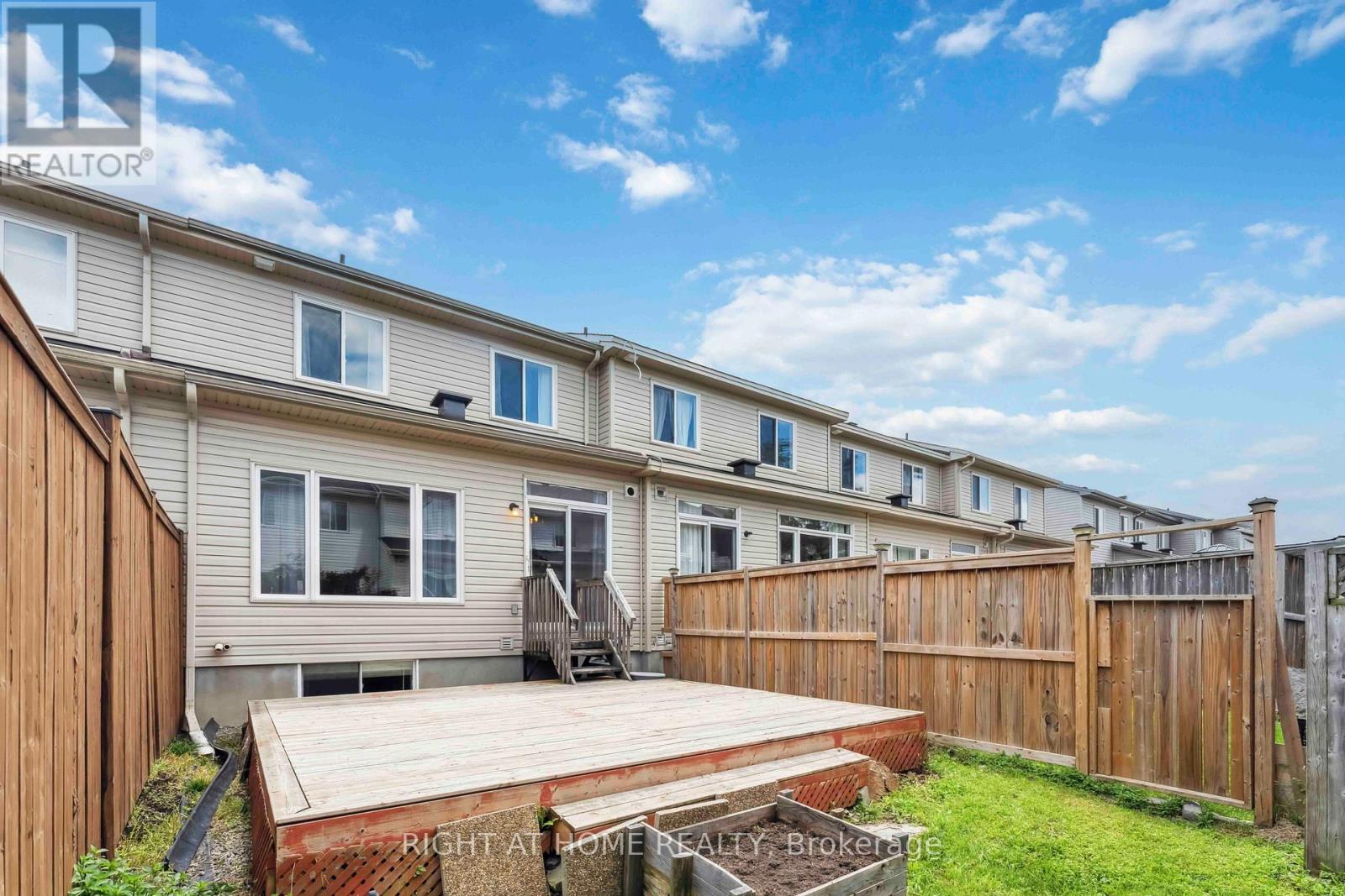 142 Lokoya Street, Ottawa, Ontario  K2S 0J4 - Photo 33 - X12301998