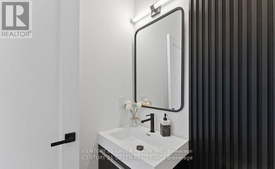 Main & 2nd Floor - 67 Bexhill Avenue, Toronto, Ontario  M1L 3B7 - Photo 14 - E12303666